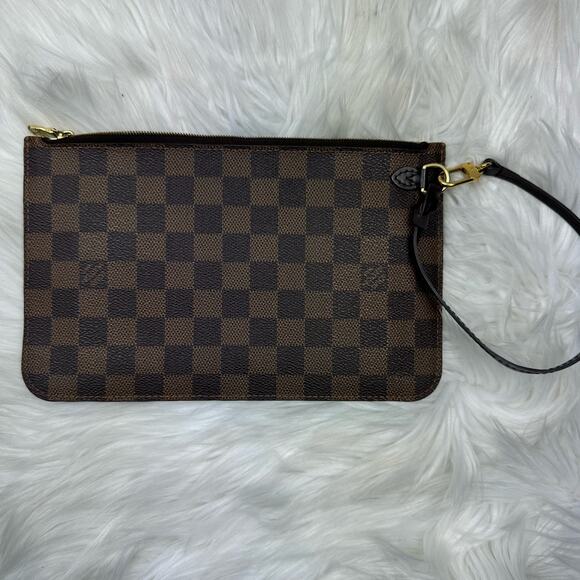 💎✨Wristlet ✨💎 Louis Vuitton Wristlet / Pouchette - Picture 5 of 10